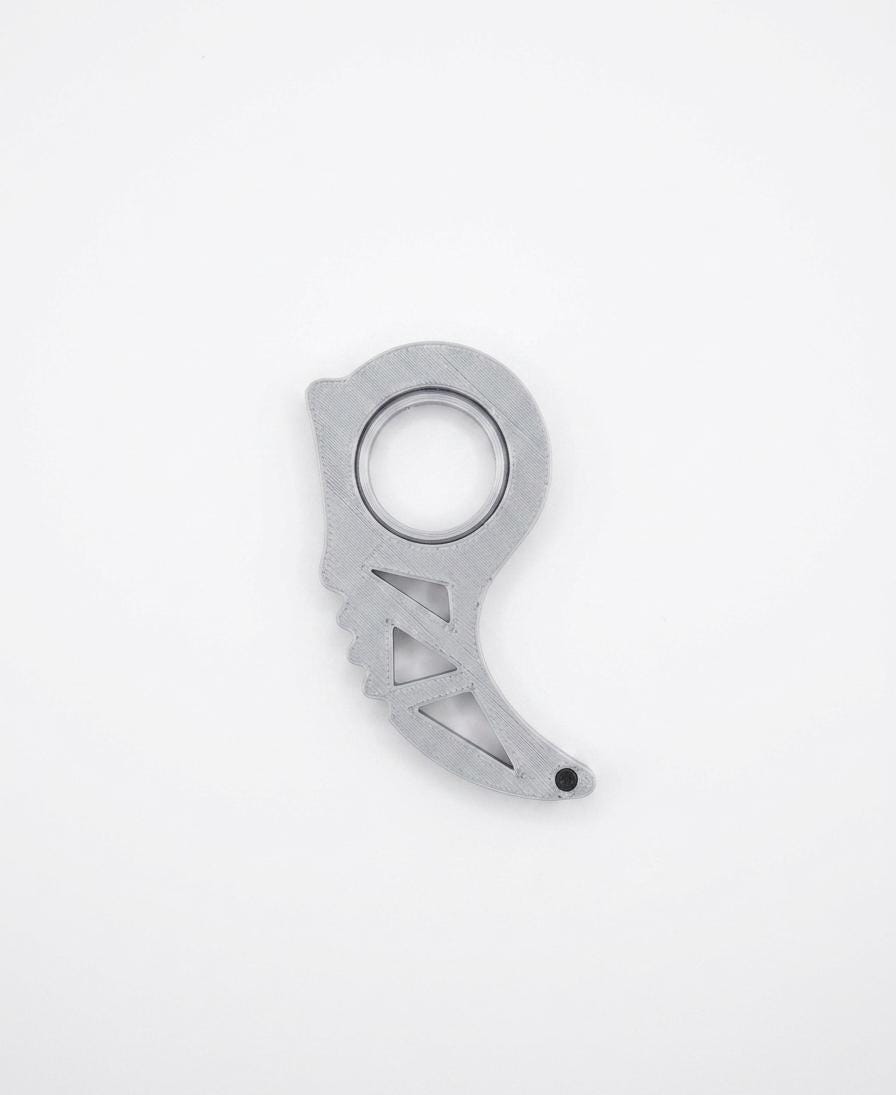 Karambit Fidget Spinner Keychain | Stress Relief Toy | No Bearings Needed | Blunt Plastic Novelty Gift