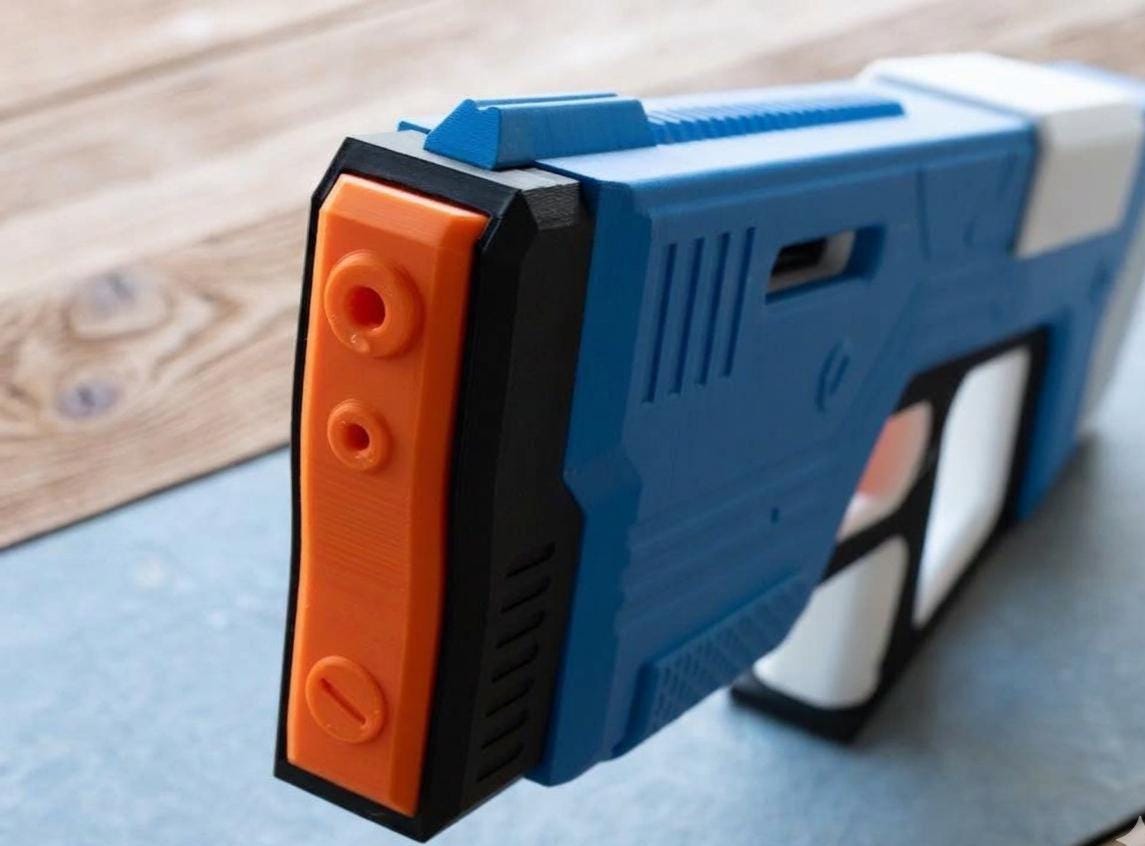 Water Gun - HydroBlaster - Automatic Water Blaster, Large Capacity +80 Shots, High-Performance Pool & Beach Toy