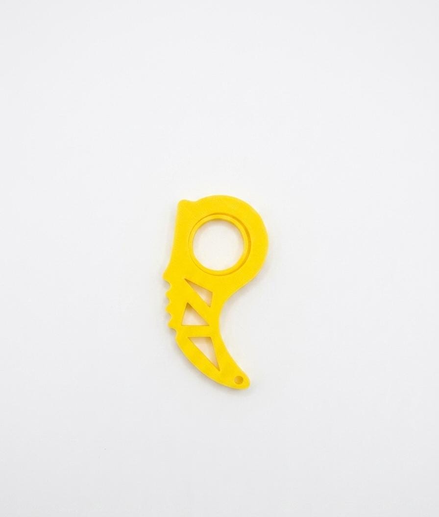 Karambit Fidget Spinner Keychain | Stress Relief Toy | No Bearings Needed | Blunt Plastic Novelty Gift
