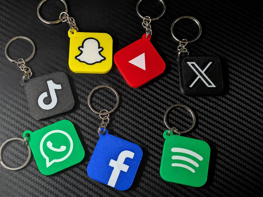 NFC Social Media Keychain | Custom Social Link Tag | Tap to Share Instagram, TikTok, Snapchat & More | NFC Business Keyring