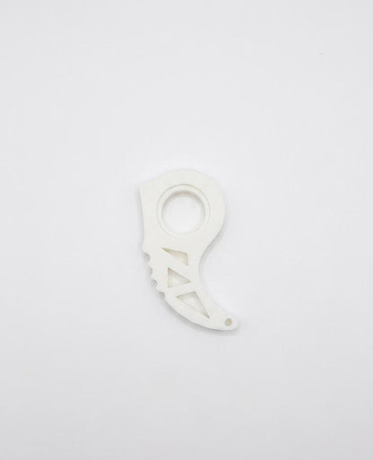 Karambit Fidget Spinner Keychain | Stress Relief Toy | No Bearings Needed | Blunt Plastic Novelty Gift
