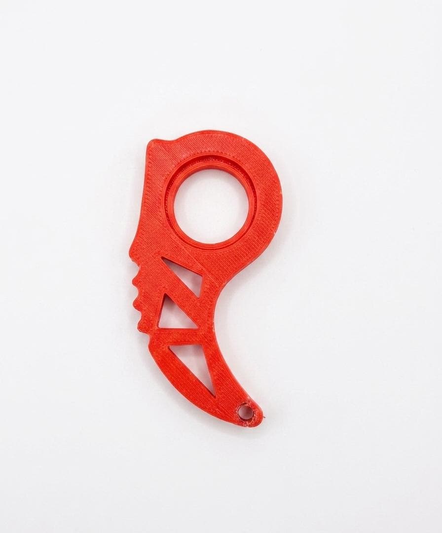 Karambit Fidget Spinner Keychain | Stress Relief Toy | No Bearings Needed | Blunt Plastic Novelty Gift